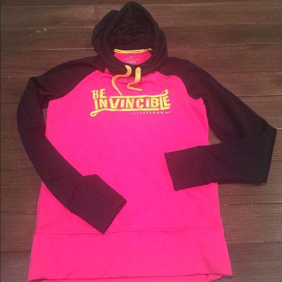 Nike Tops - Nike livestrong Be Invincible hoodie sweatshirt M